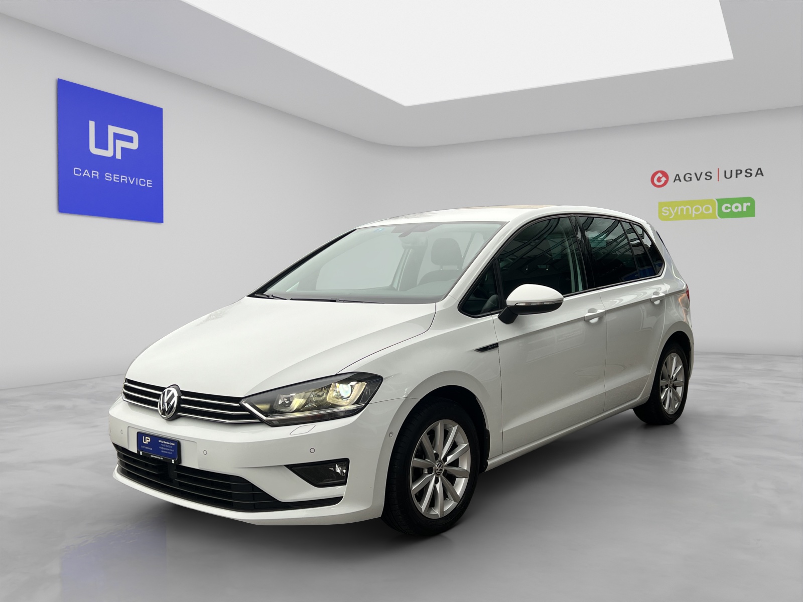 VW Golf Sportsvan 2.0 TDI Comfortline DSG-showroom-element-1