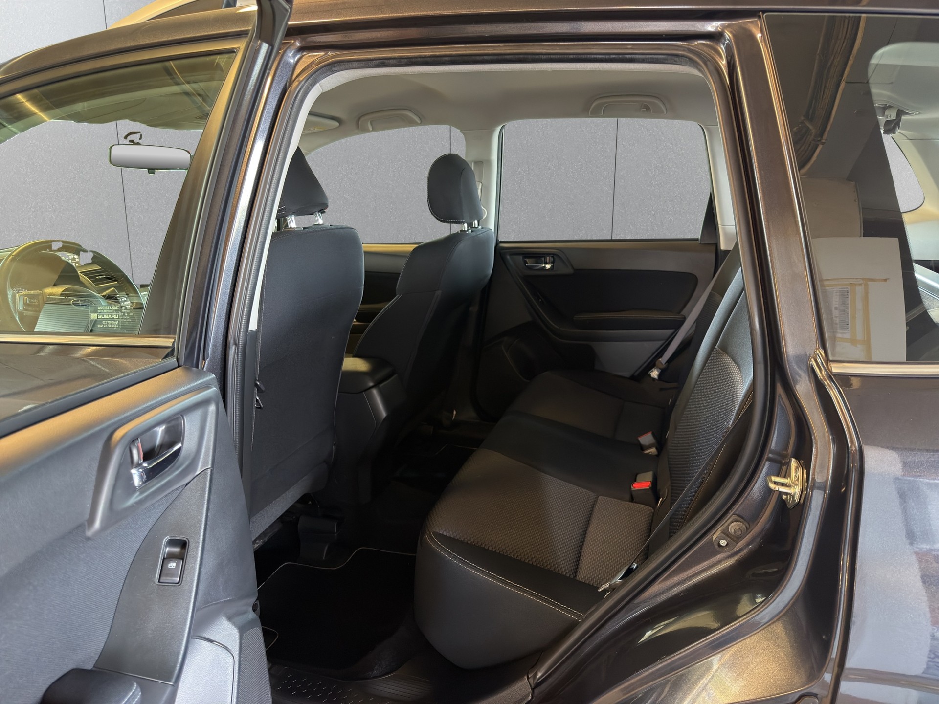 SUBARU Forester 2.0i Swiss Lineartronic*TOP ZUSTAND*NUR 82000 KM*-image-18