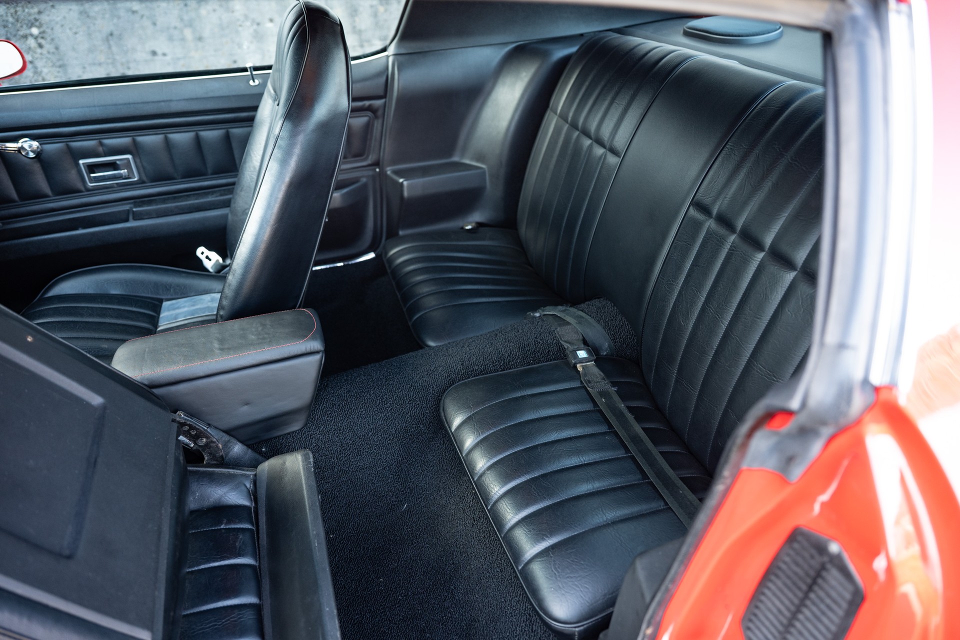 CHEVROLET Z28-image-8