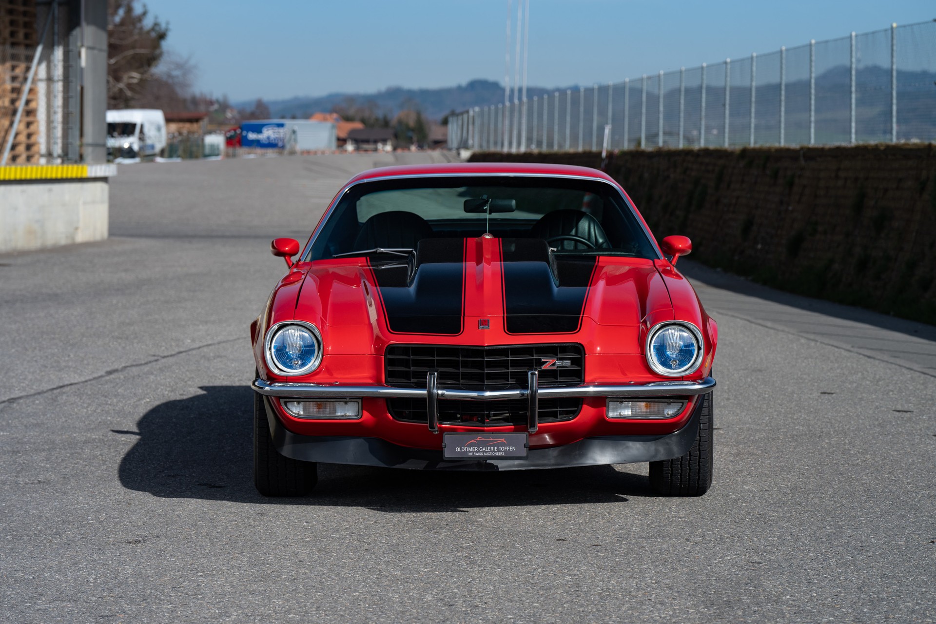 CHEVROLET Z28-image-2