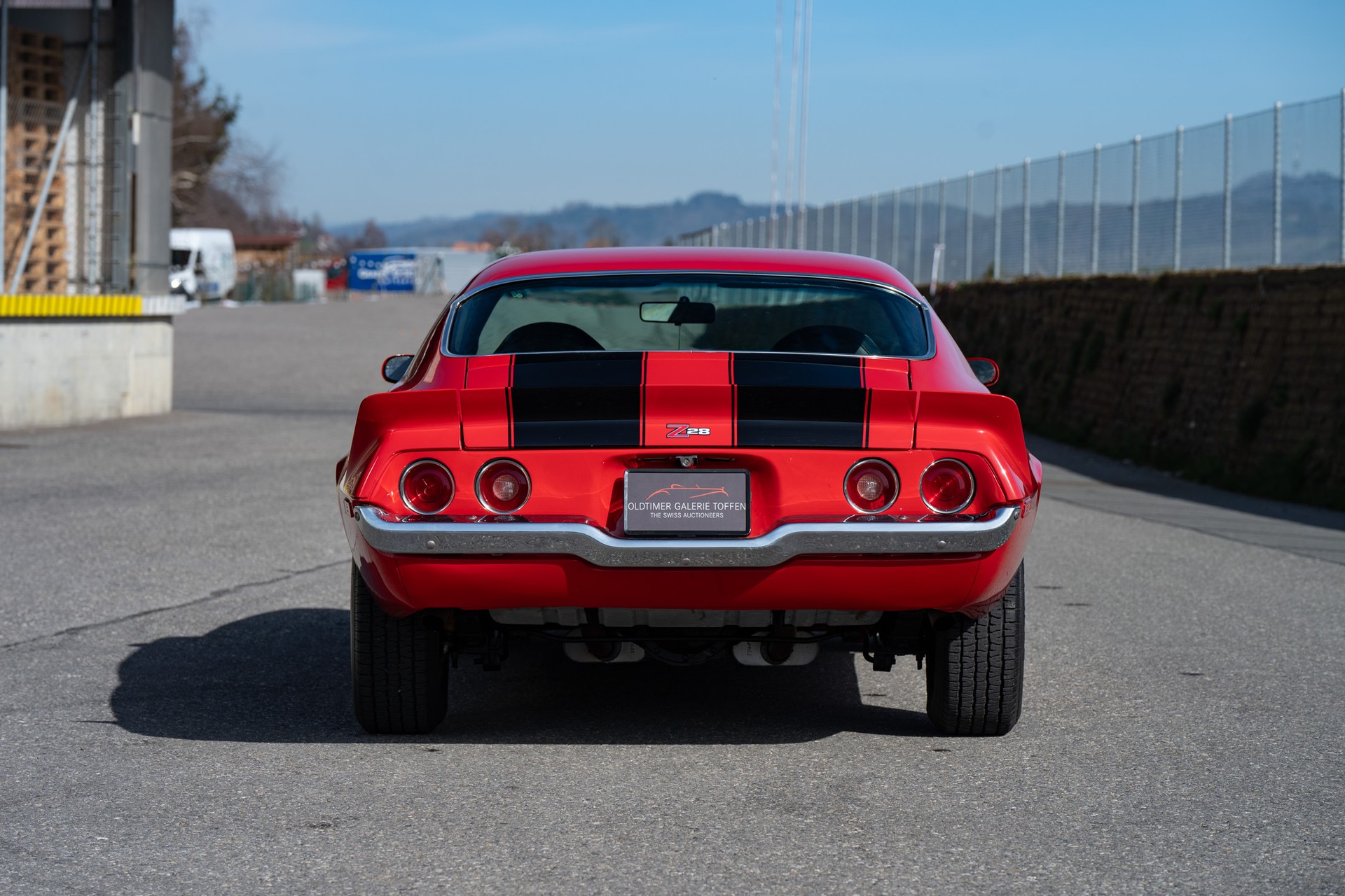 CHEVROLET Z28-image-10