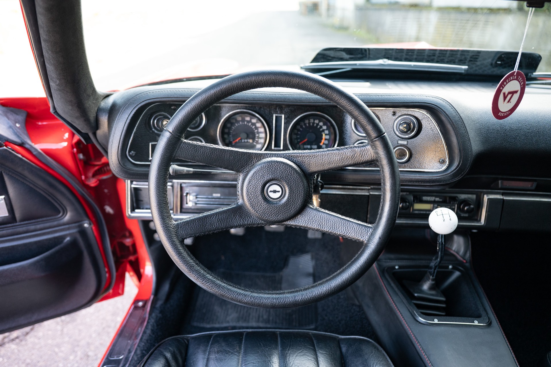 CHEVROLET Z28-image-7