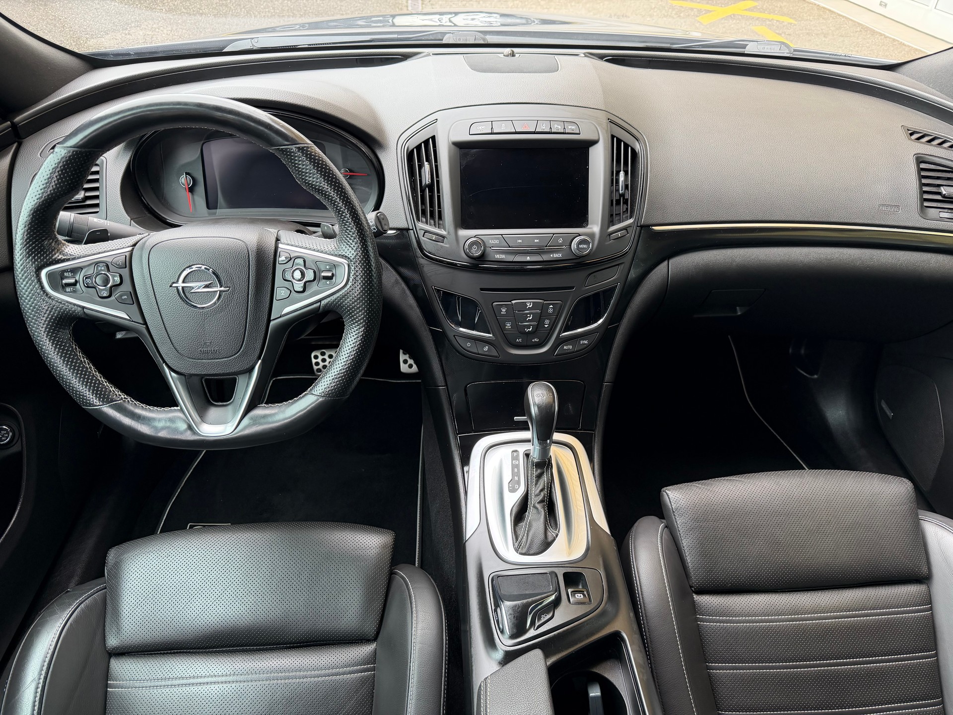 OPEL Insignia Sports Tourer 2.8 Turbo OPC 4WD Automatic-image-8