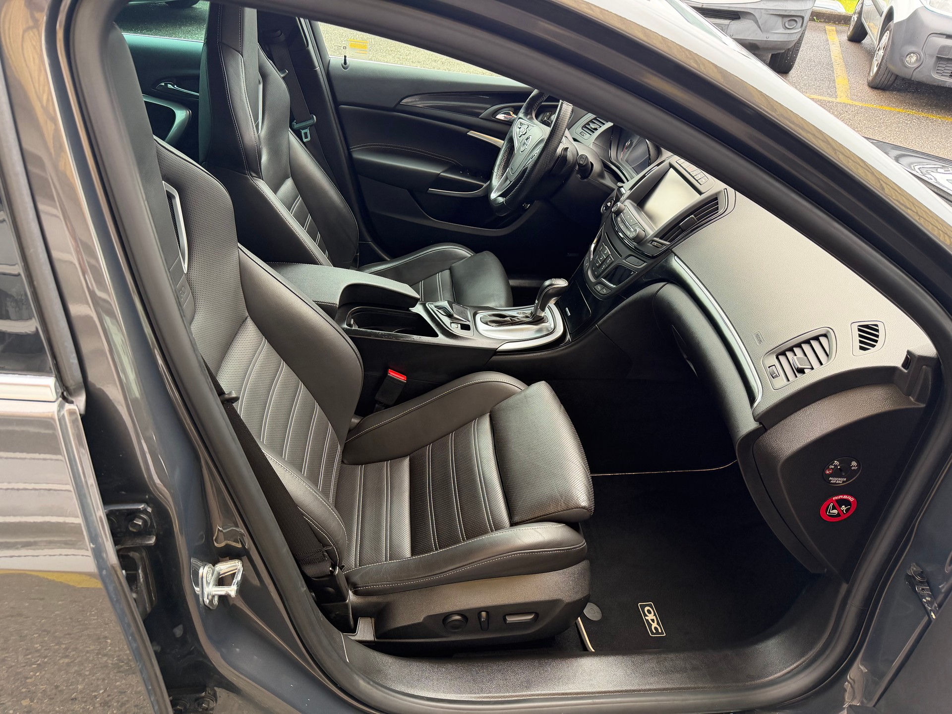 OPEL Insignia Sports Tourer 2.8 Turbo OPC 4WD Automatic-image-10