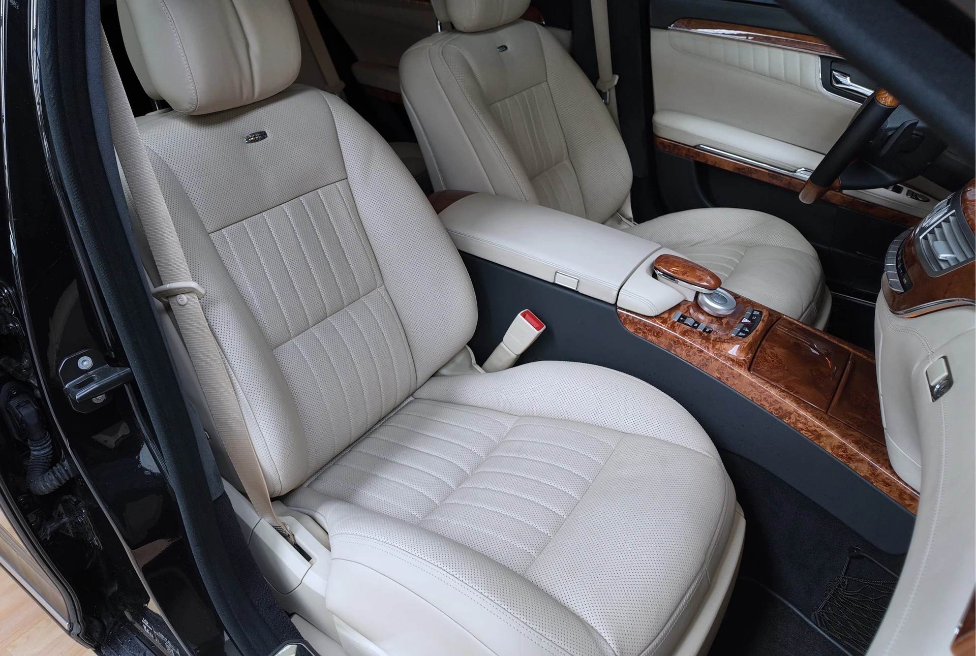 MERCEDES-BENZ S 600 L Automatic | S65 AMG OPTIK | FACELIFT | V12 | DESIGNO-image-12