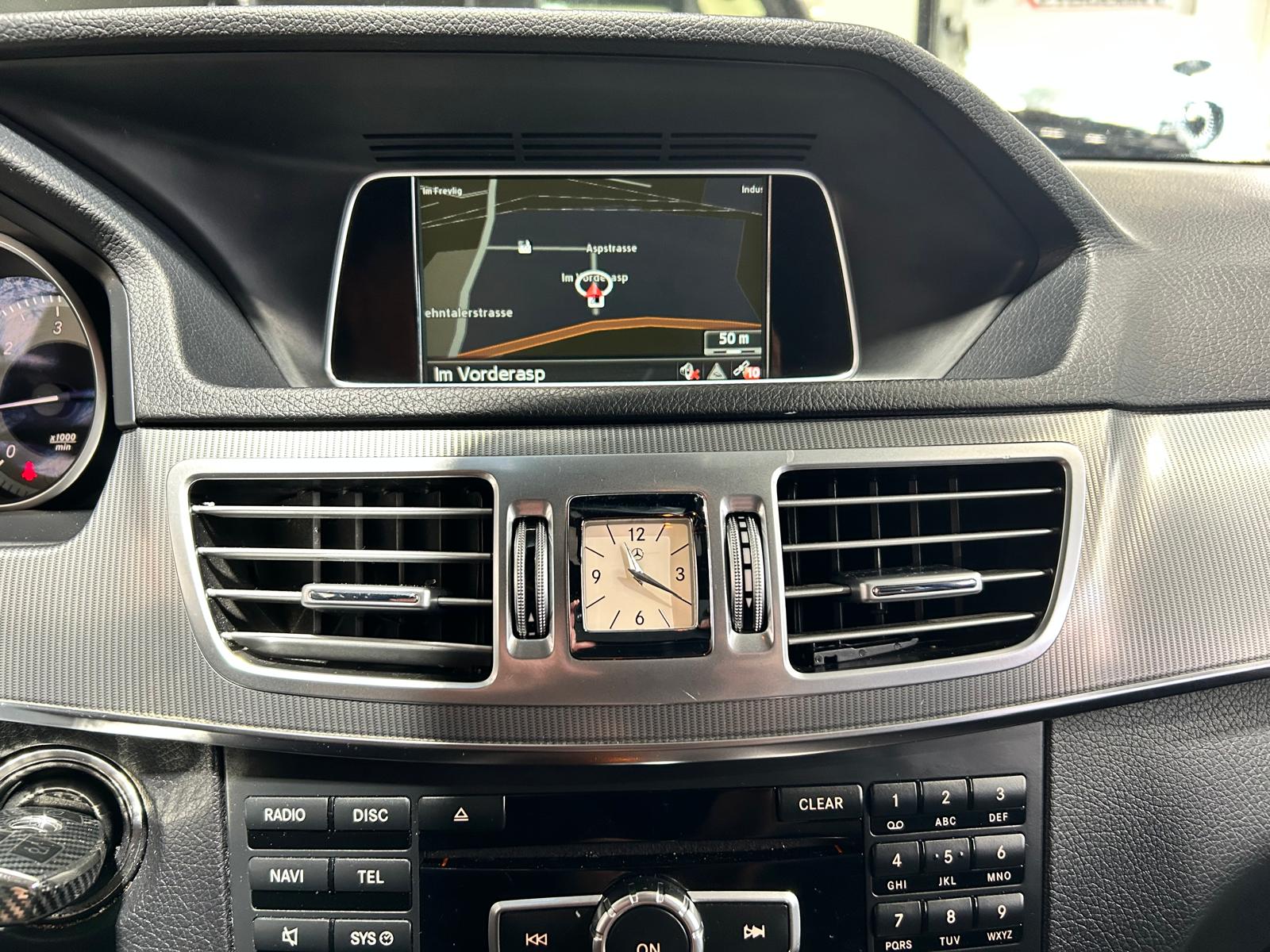 MERCEDES-BENZ E 250 CDI Avantgarde-image-16