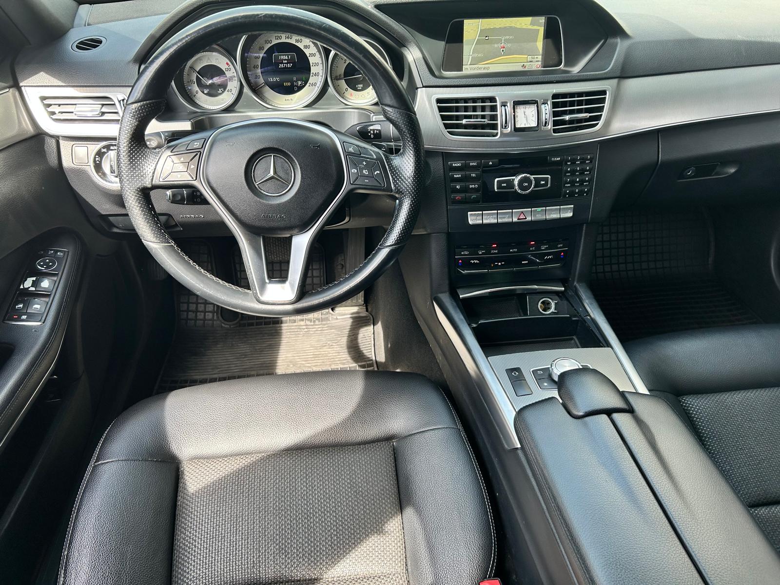 MERCEDES-BENZ E 250 CDI Avantgarde-image-14