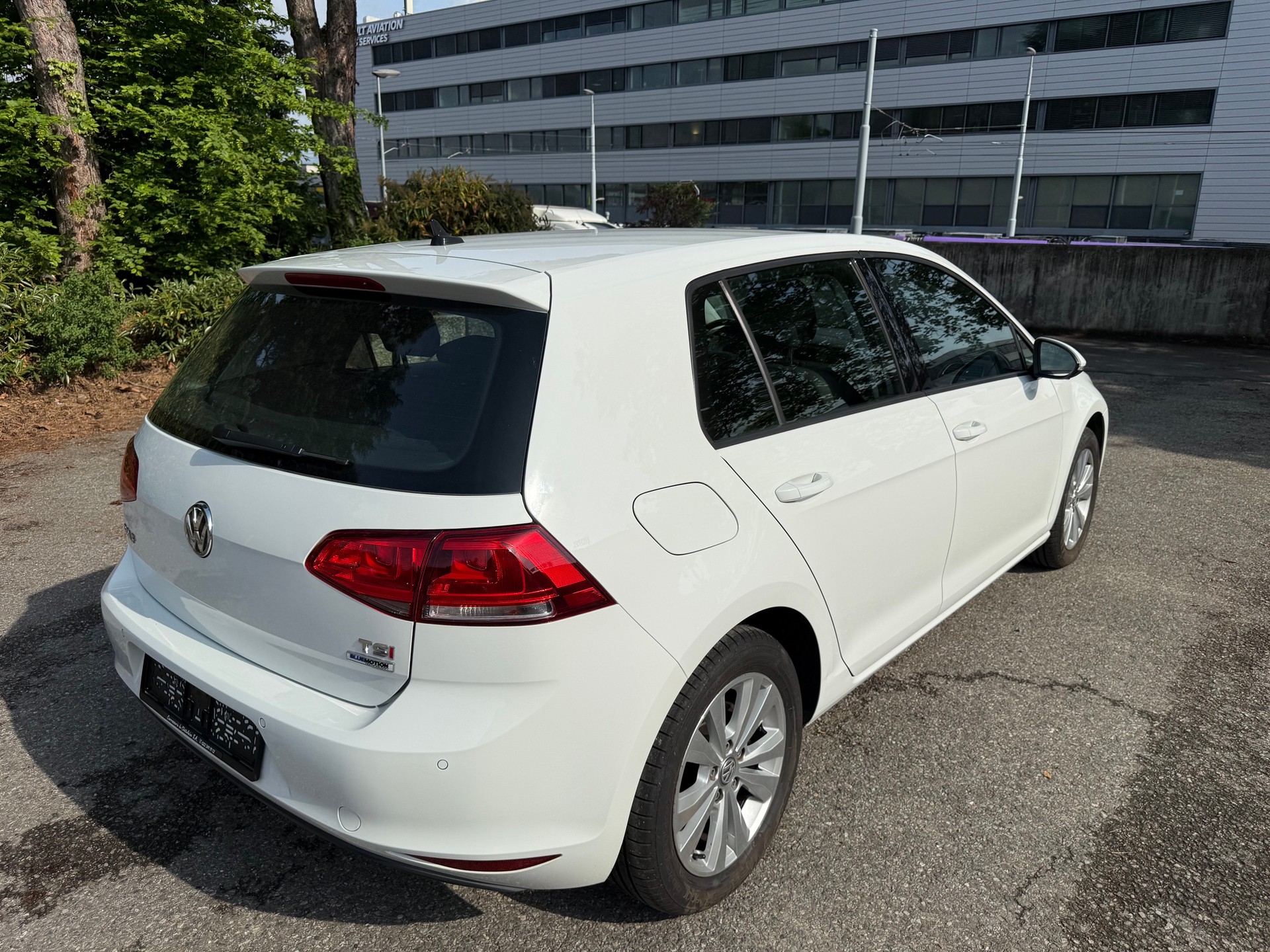 VW Golf 1.4 TSI Comfortline DSG ( Visite du jour - Garantie - Service à jour )-image-4
