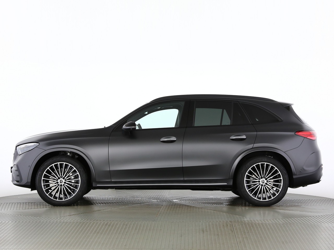 MERCEDES-BENZ GLC 220 d 4Matic 9G-Tronic-showroom-element-2