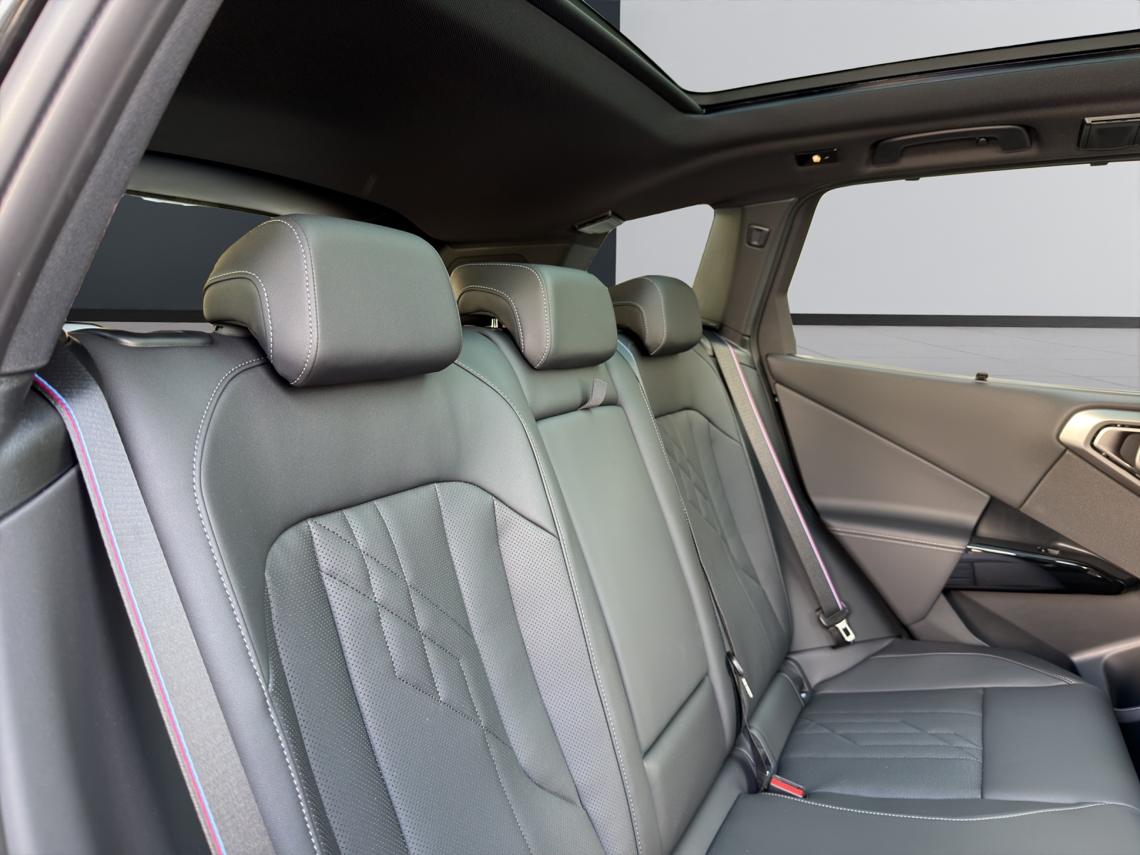 BMW X3 30e xDrive-image-14