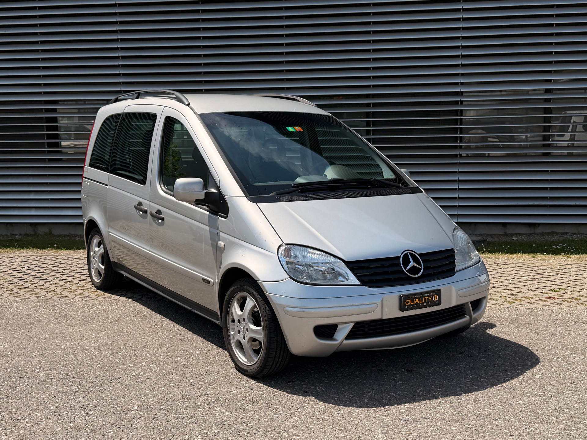 MERCEDES-BENZ Vaneo 1.9i Family 1 platz für Rollstühle bewilligt