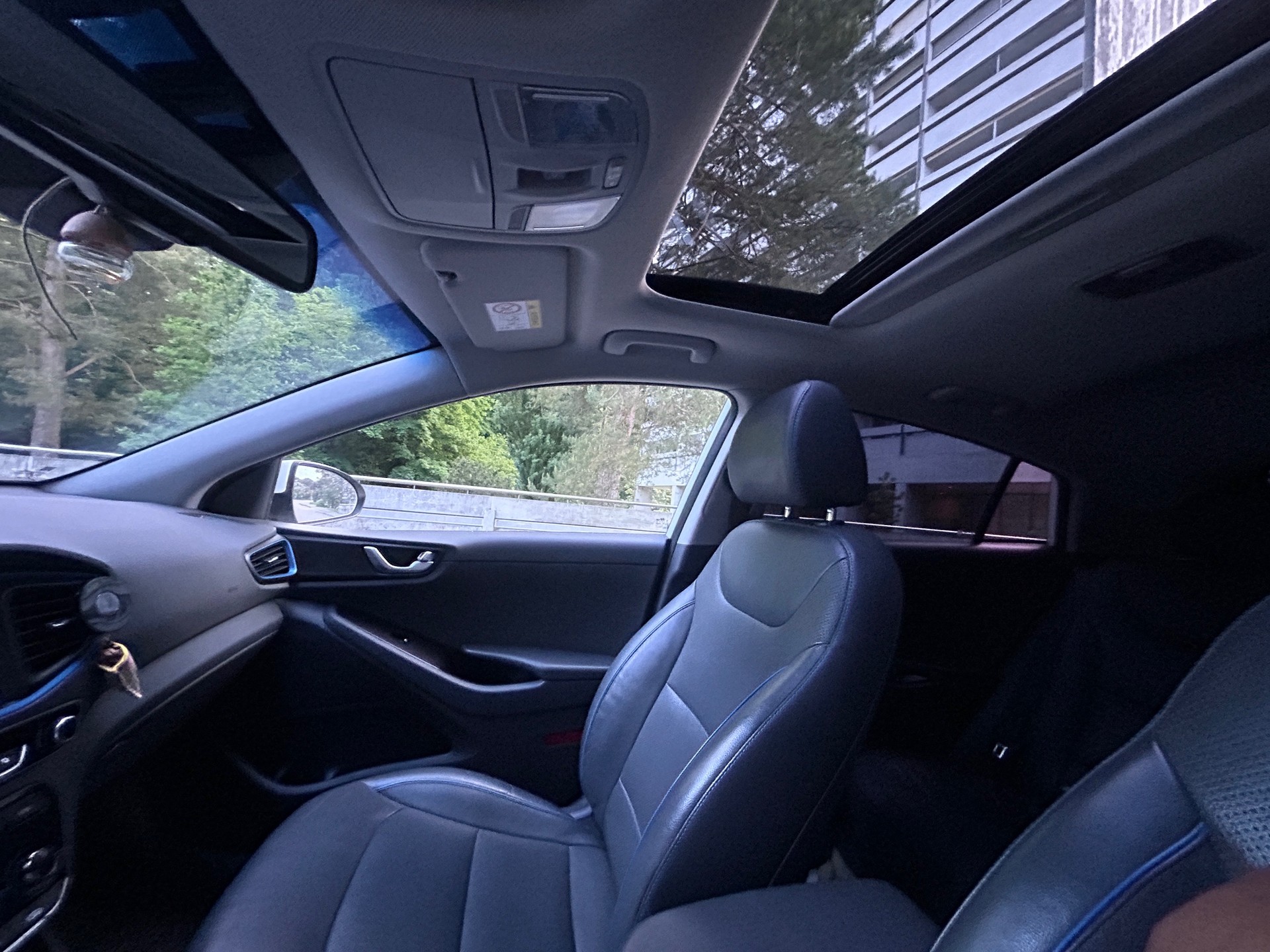 HYUNDAI 1.6 GDi Launch Plus-image-3