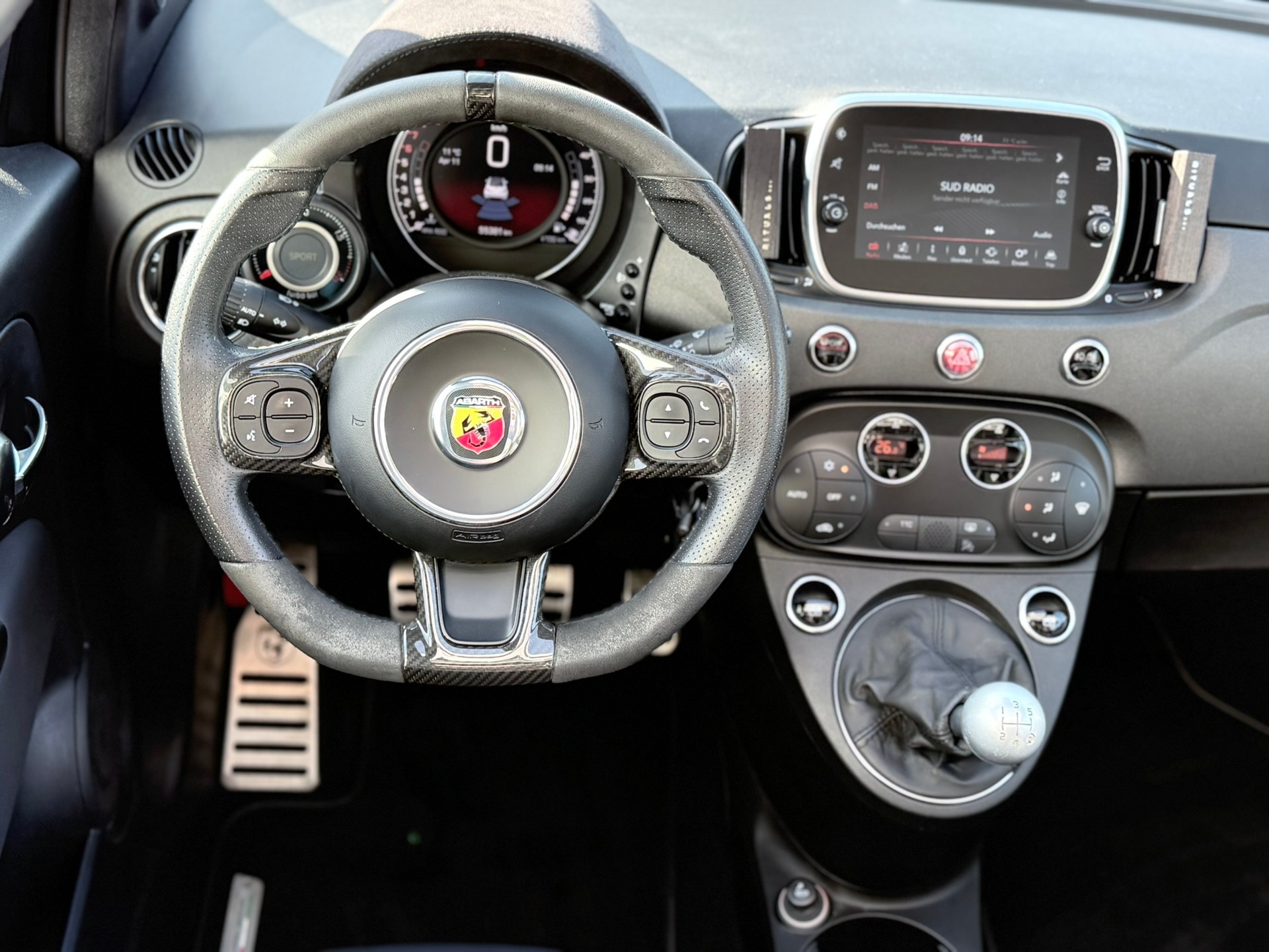 FIAT 595C 1.4 16V Turbo Abarth Esseesse-image-11