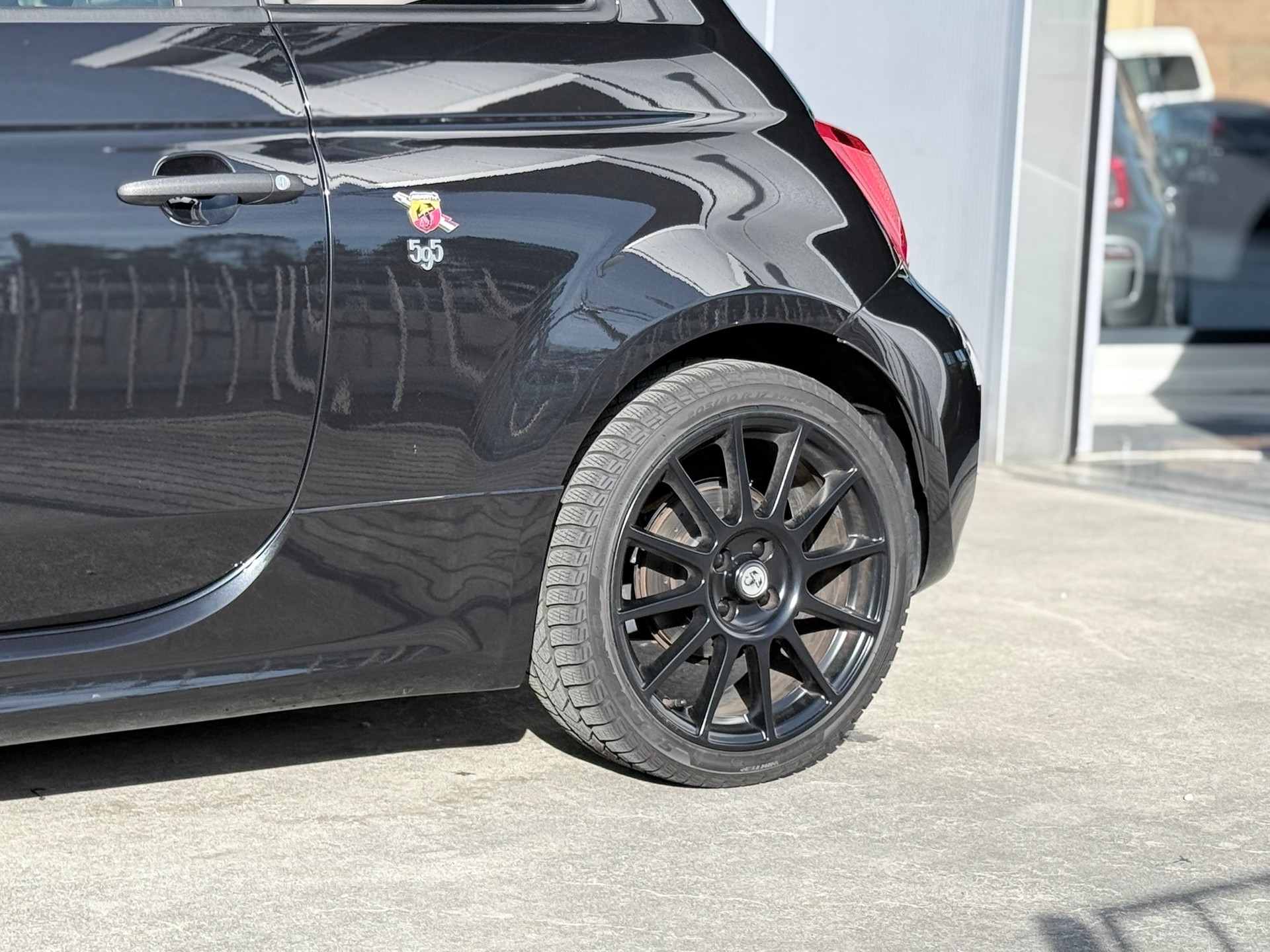 FIAT 595C 1.4 16V Turbo Abarth Esseesse-image-11
