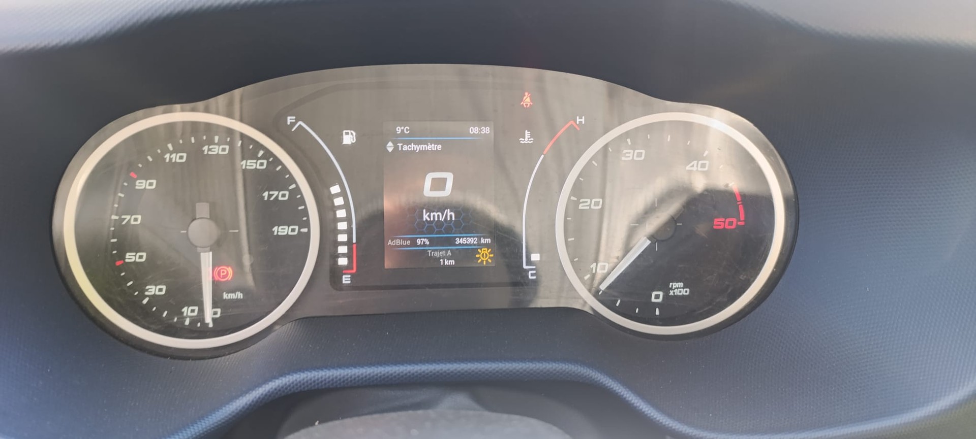 IVECO 35 C 18 A8-image-7