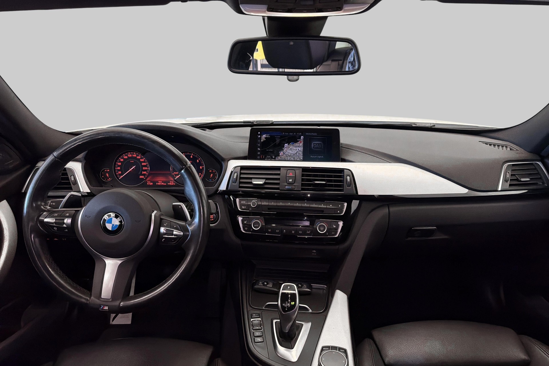BMW 340i xDrive Touring Edition M Sport Steptronic-image-16