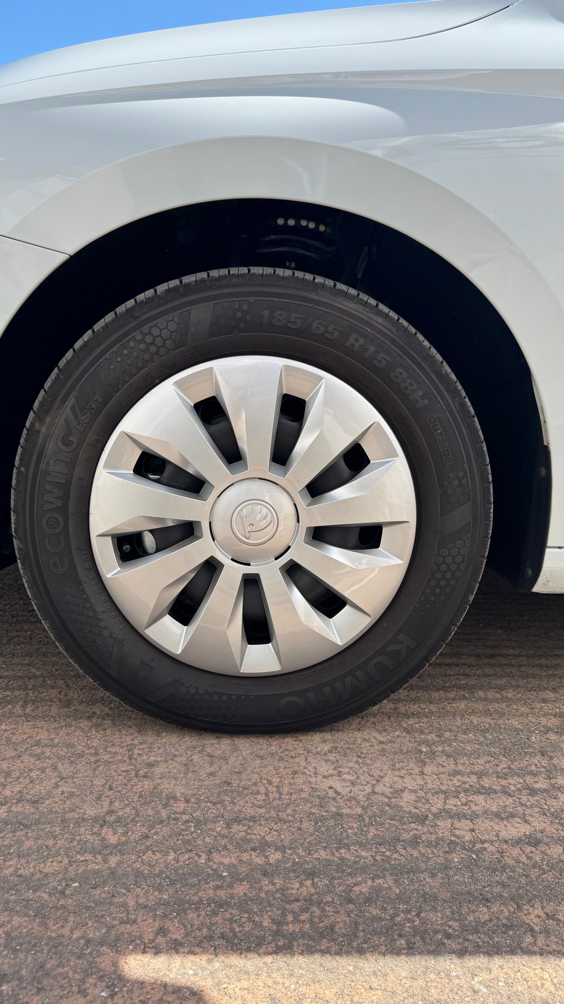 SKODA Fabia 1.0 TSI Ambition DSG-image-5