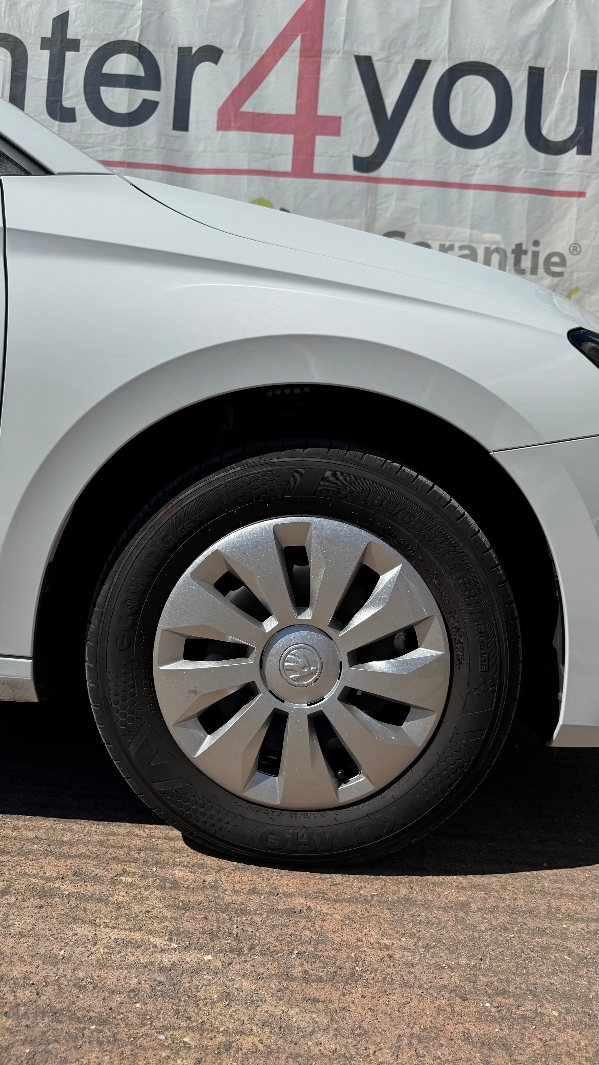 SKODA Fabia 1.0 TSI Ambition DSG-image-6
