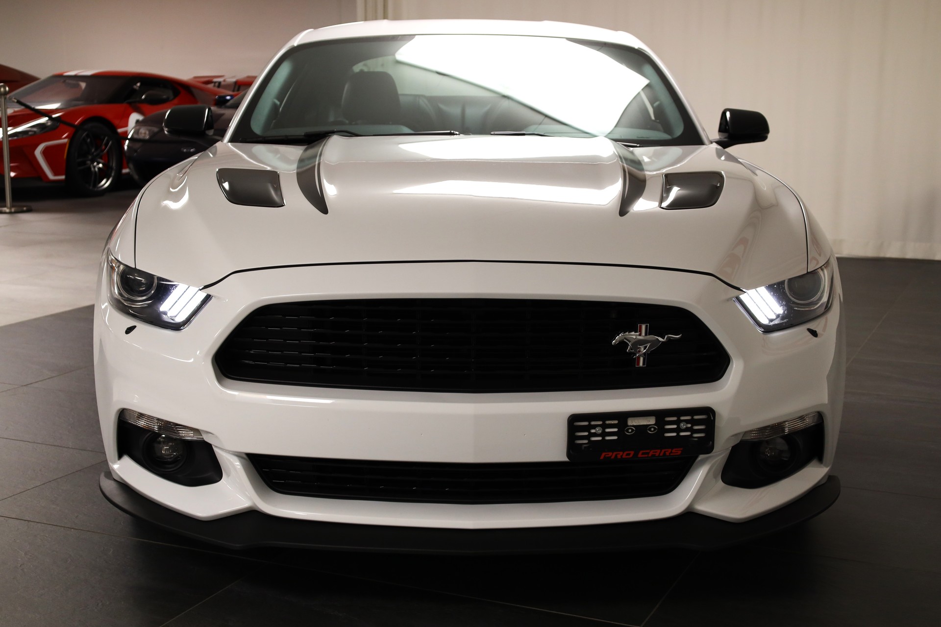 FORD Mustang GT California Special (GT/CS)-image-6