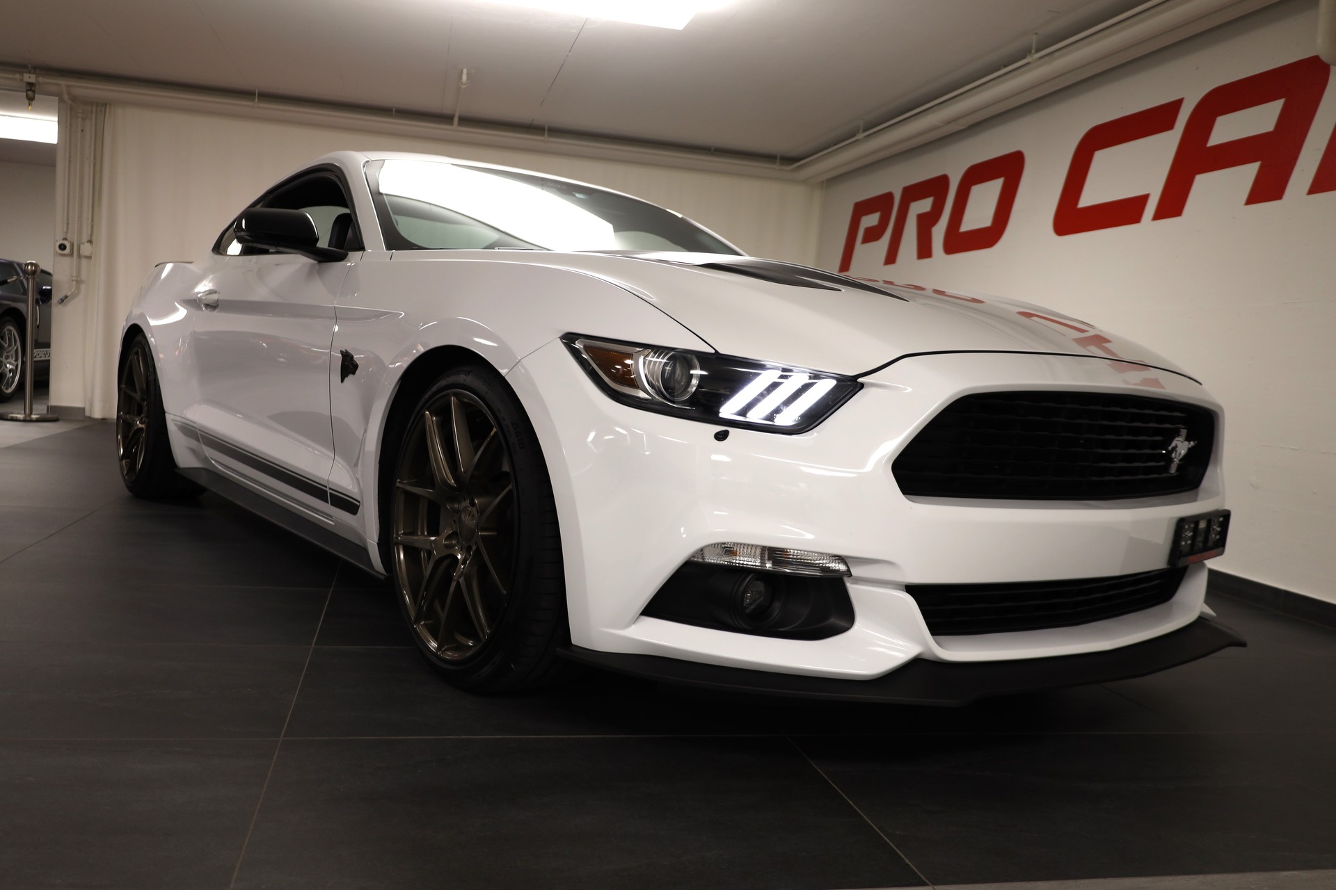 FORD Mustang GT California Special (GT/CS)-image-7