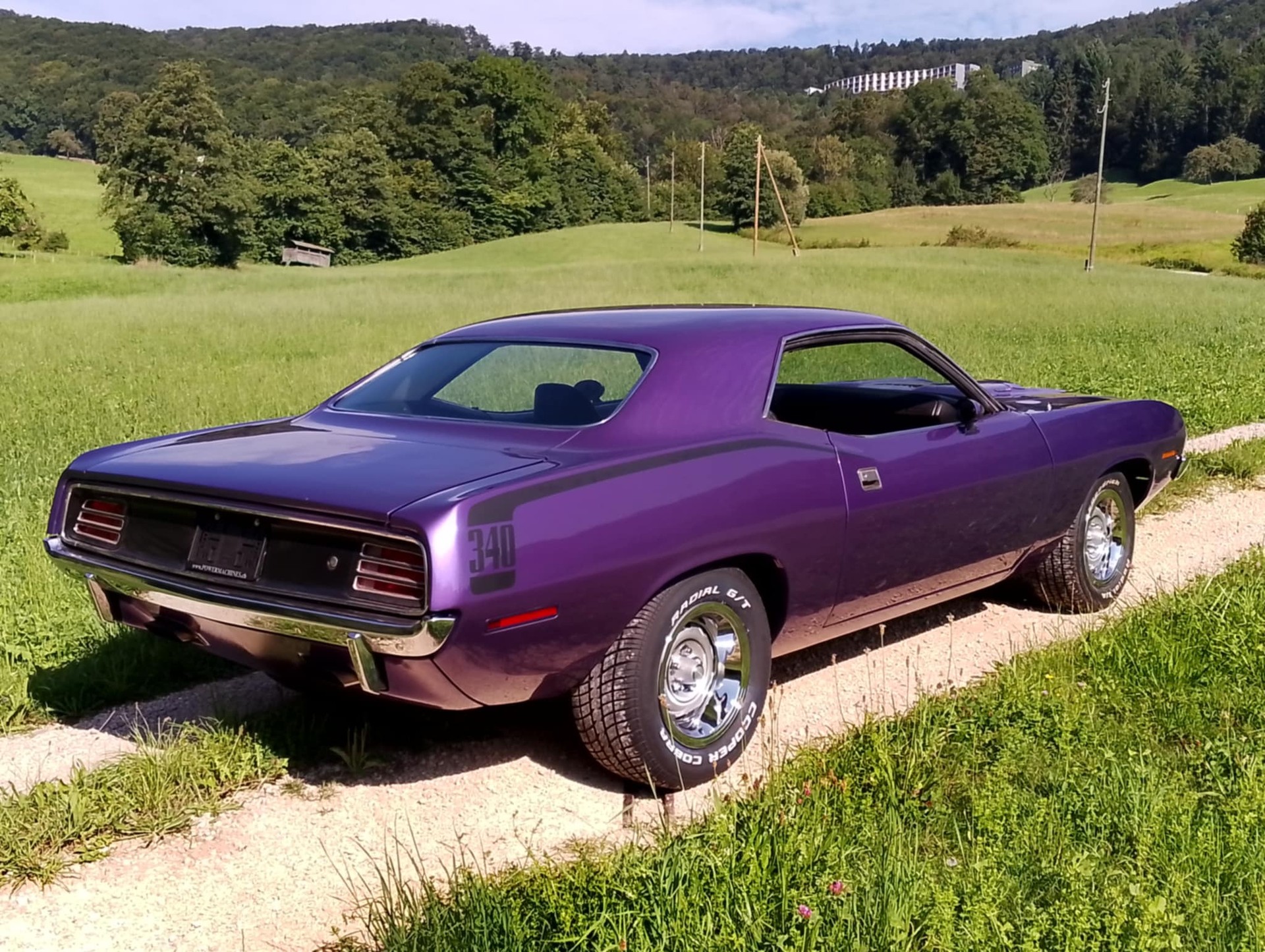 PLYMOUTH Barracuda-image-4