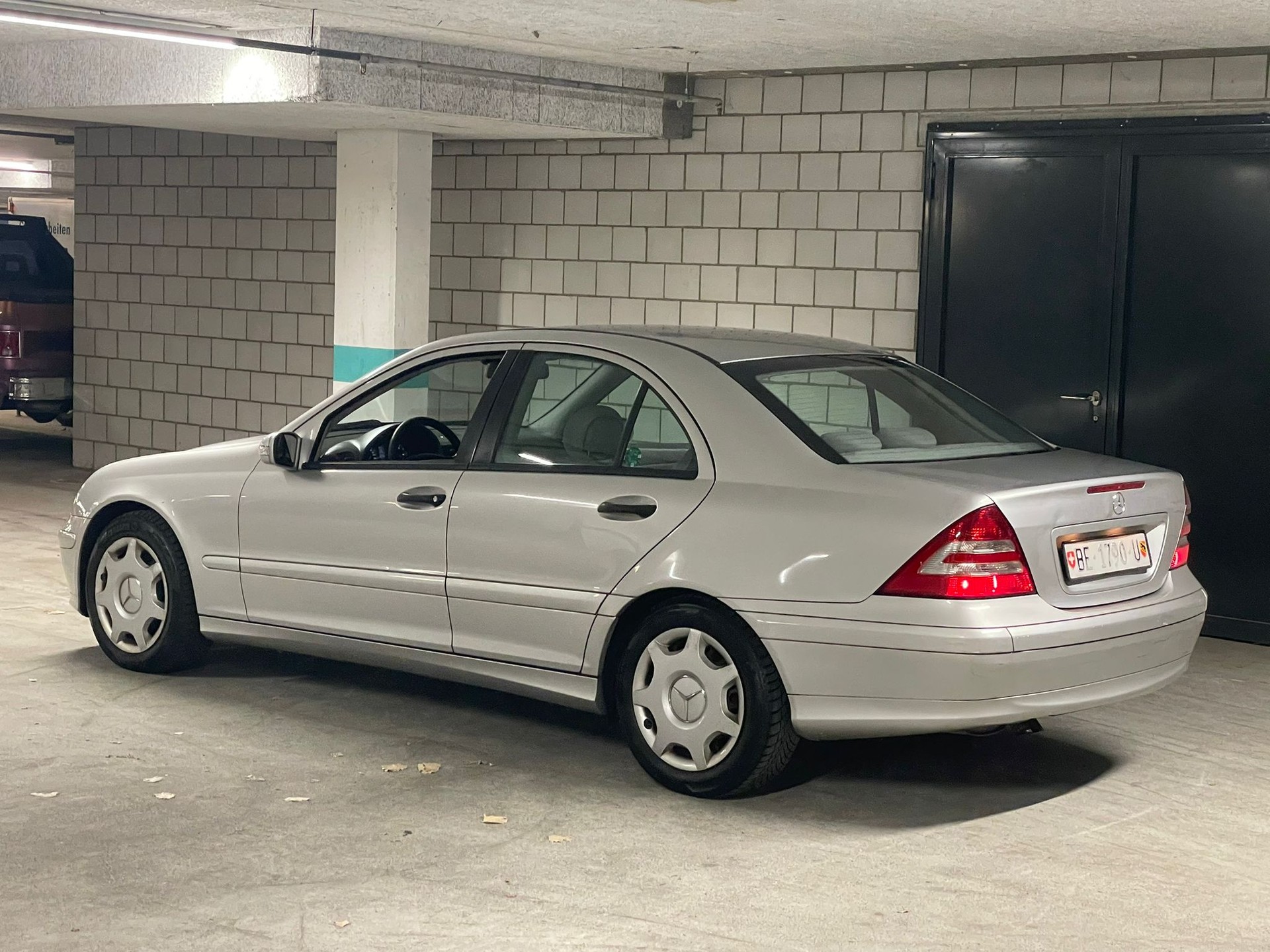 MERCEDES-BENZ C 220 CDI Classic-showroom-element-3