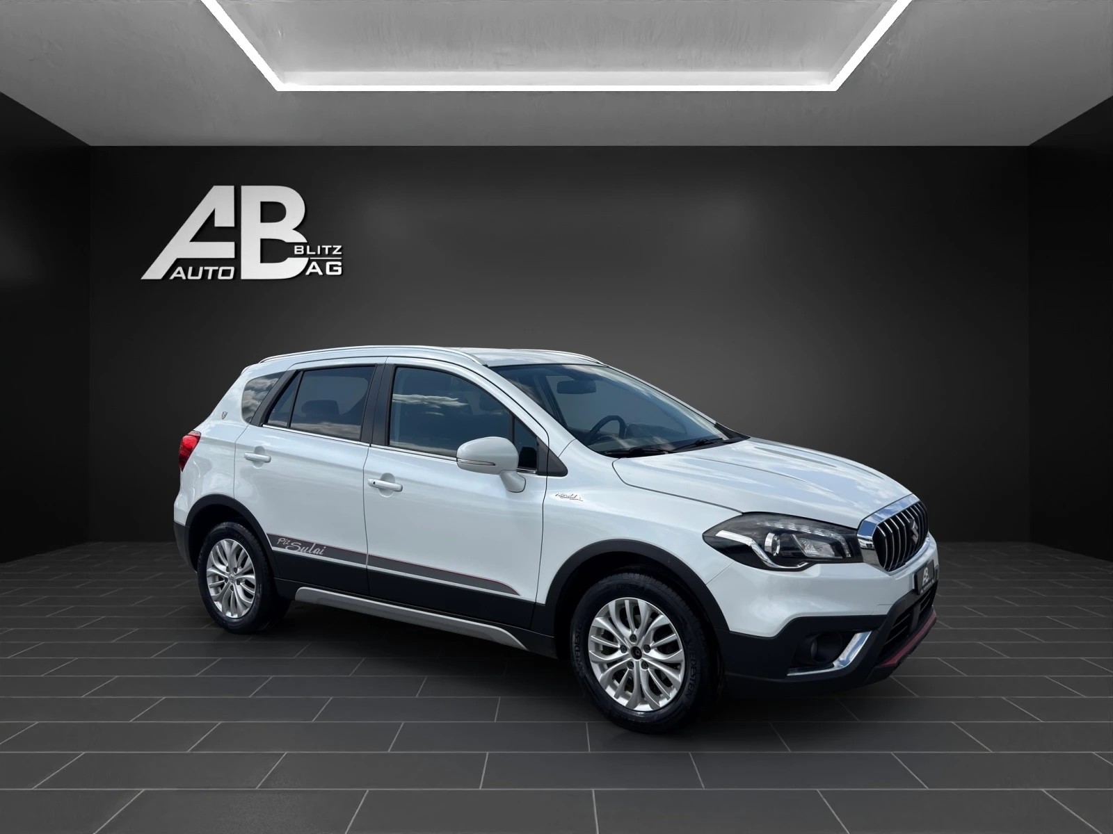 SUZUKI SX4 S-Cross 1.4 16V Piz Sulai 4WD Automatic-image-5