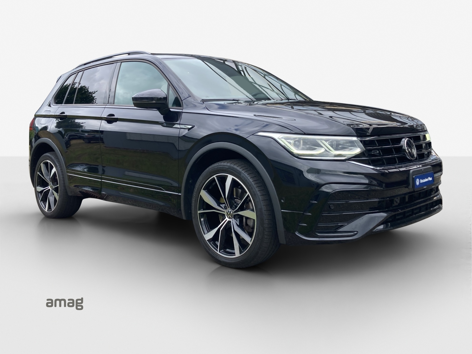 VW Tiguan 2.0TSI R-Line 4Motion DSG-image-5