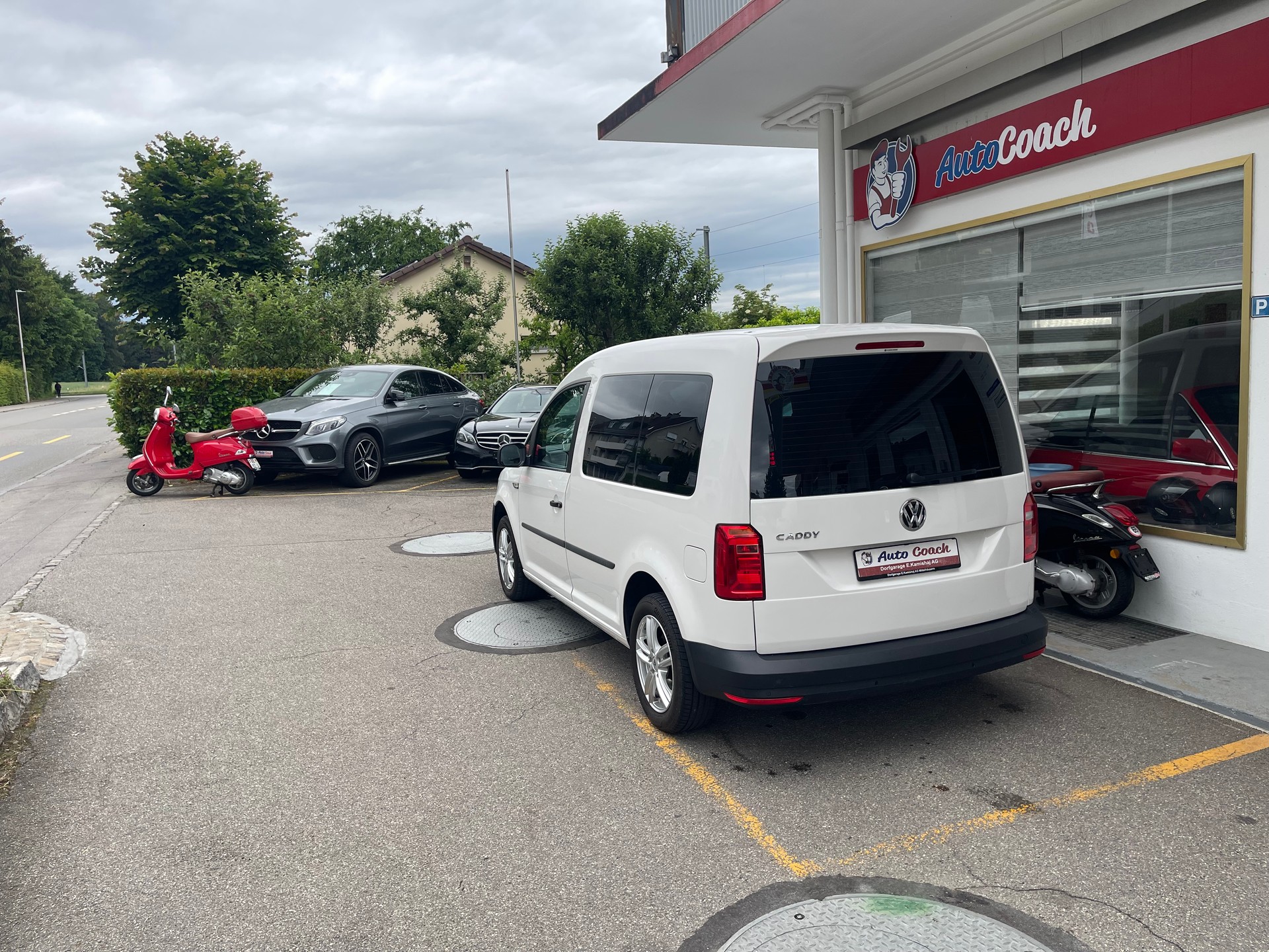 VW Caddy 1.4 TSI Highline-image-9