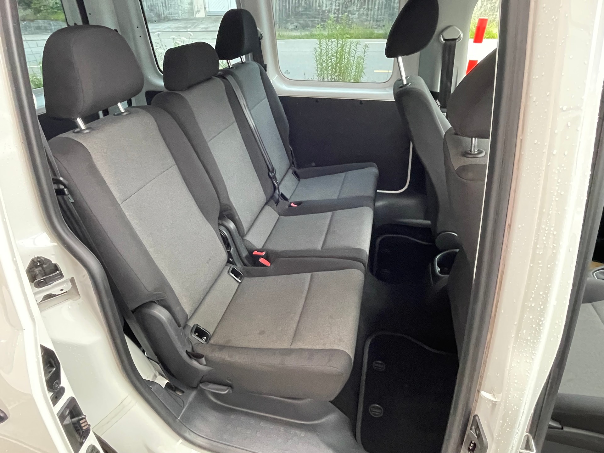 VW Caddy 1.4 TSI Highline-image-4