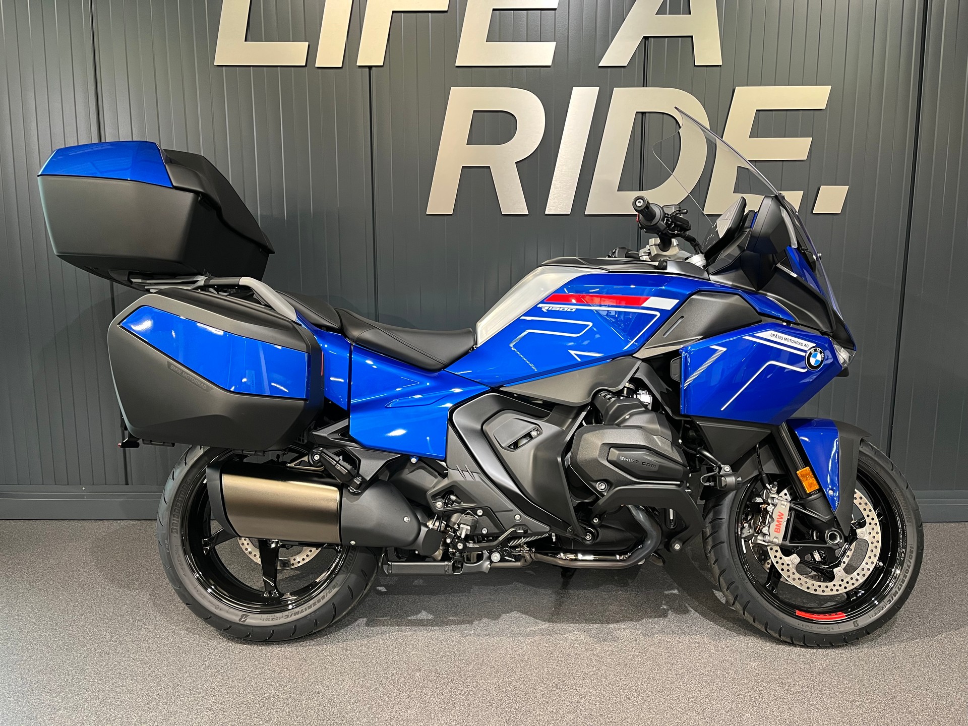 BMW R 1300 RT-image-0