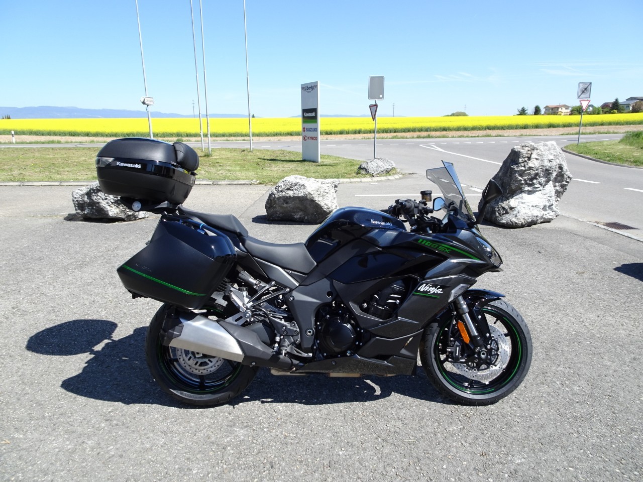 KAWASAKI Versys 1100 SX Tourer +-image-0