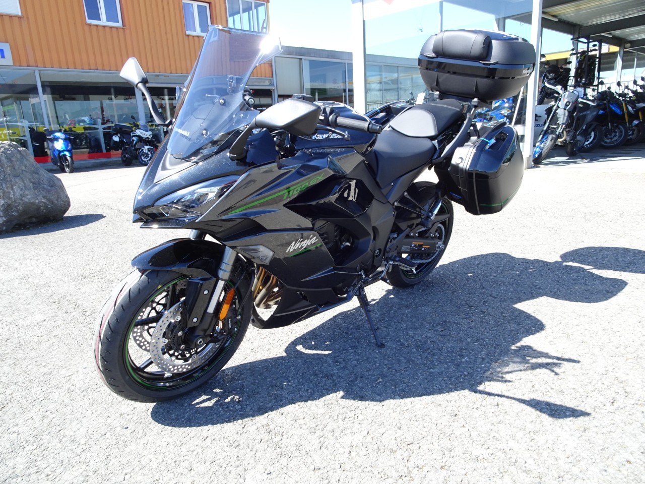 KAWASAKI Versys 1100 SX Tourer +-image-3