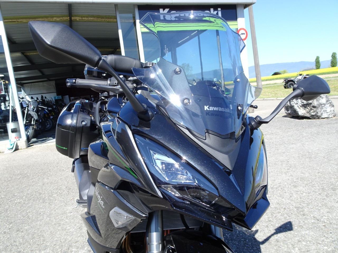 KAWASAKI Versys 1100 SX Tourer +-image-7