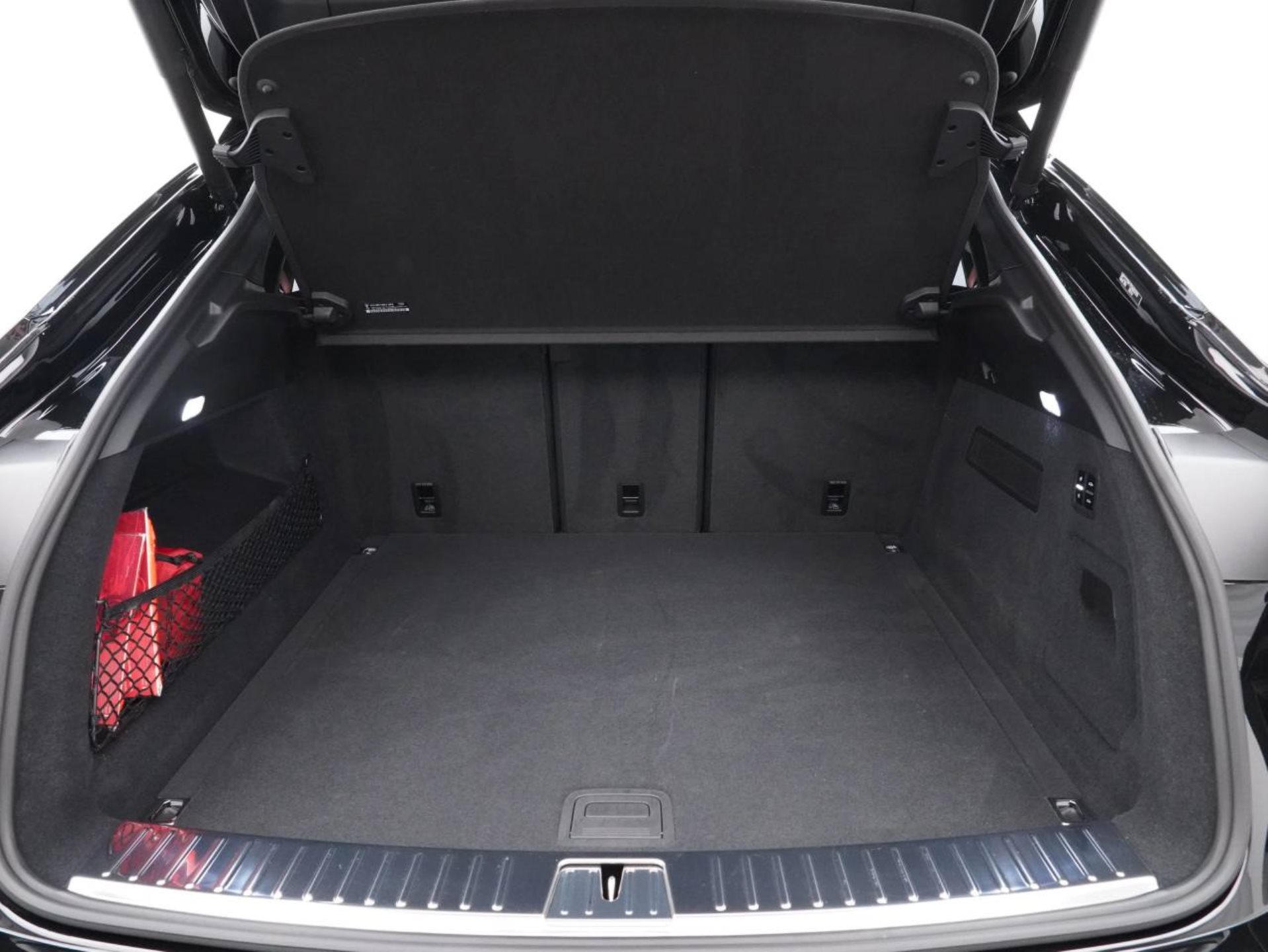 PORSCHE Cayenne GTS Coupé-image-30