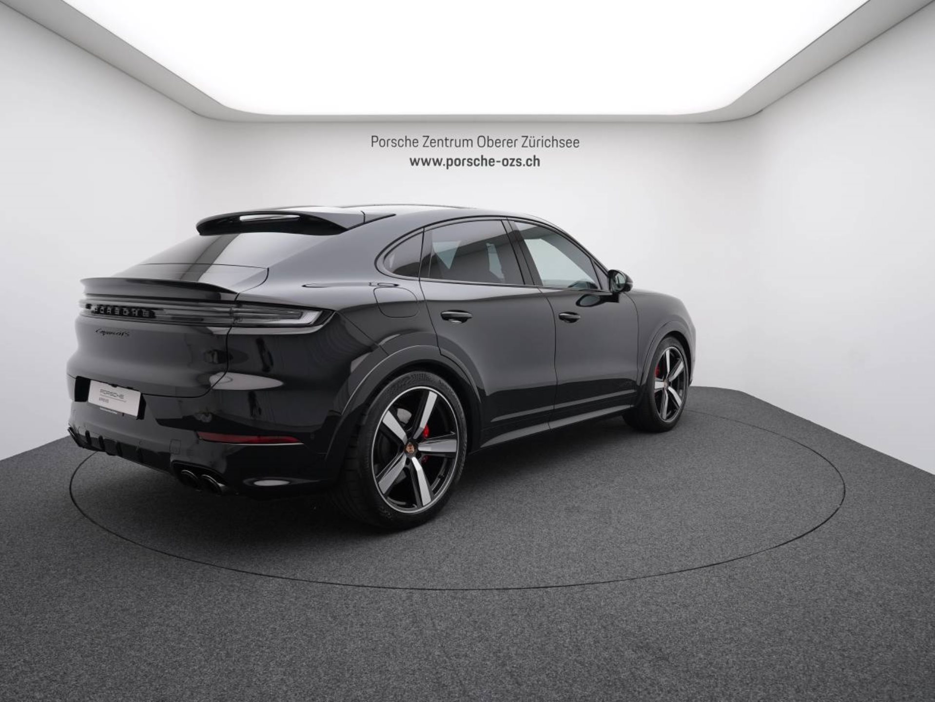 PORSCHE Cayenne GTS Coupé-image-6