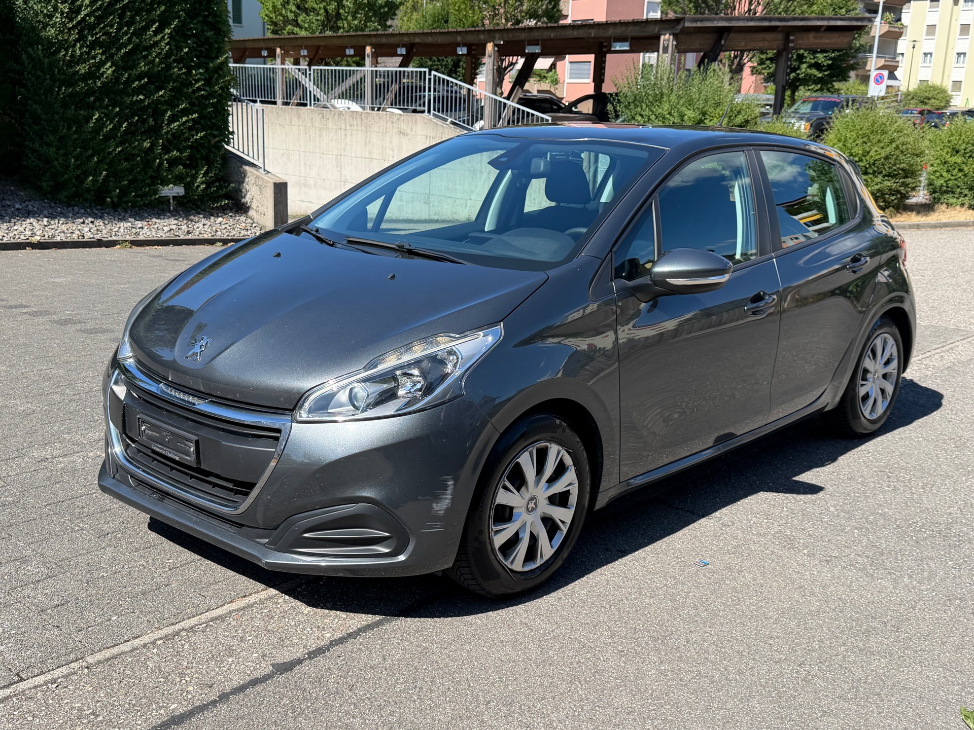 PEUGEOT 208 1.2 e-VTI Style EGS5