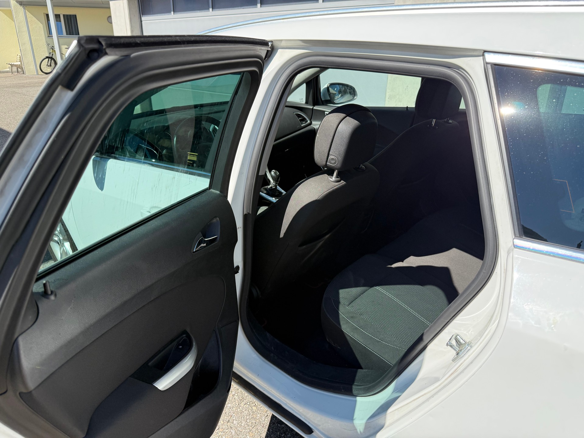 OPEL Astra SportsTourer 1.6i 16V Turbo Enjoy-image-20