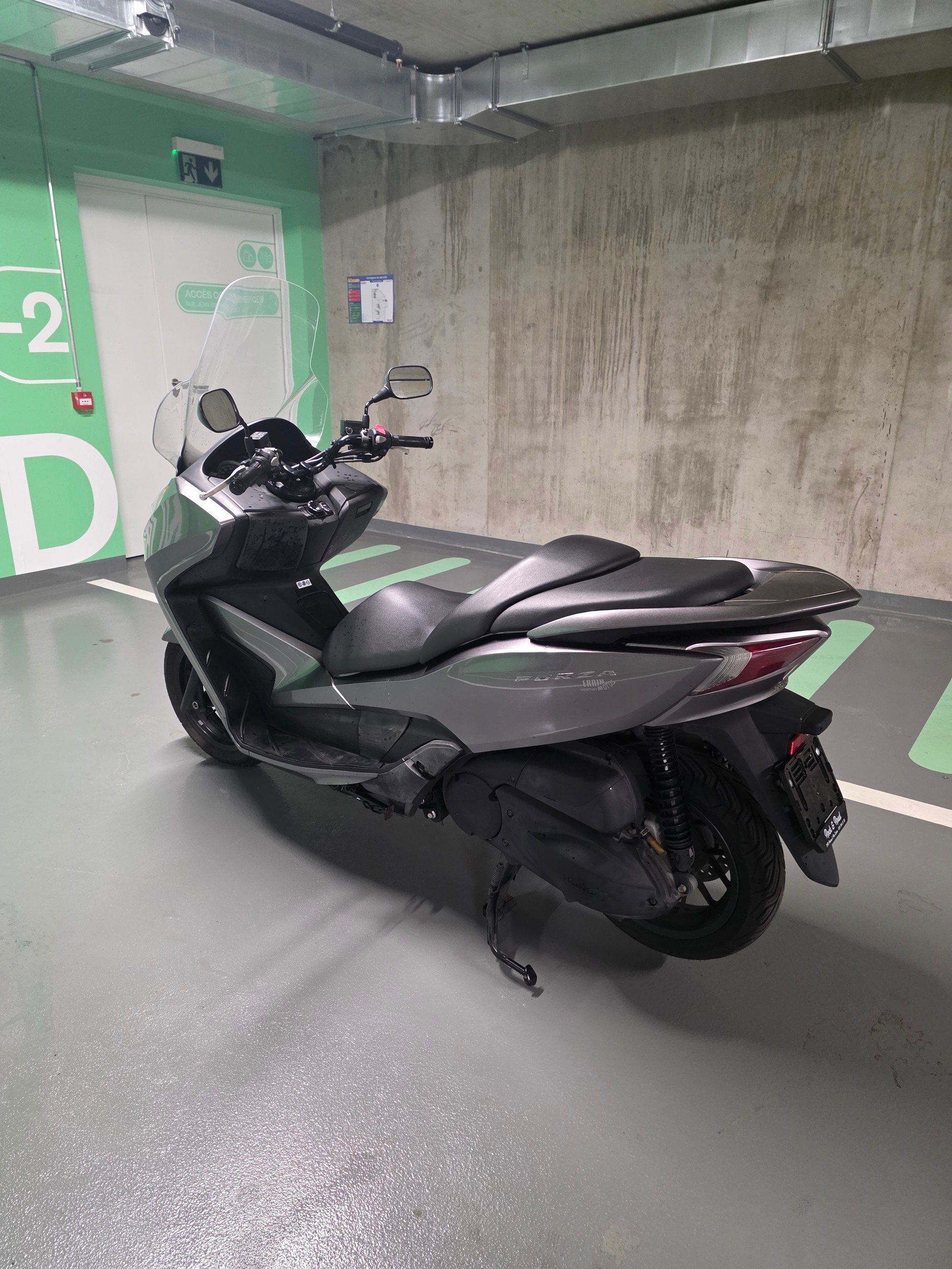 HONDA NSS 300 A ABS-image-4