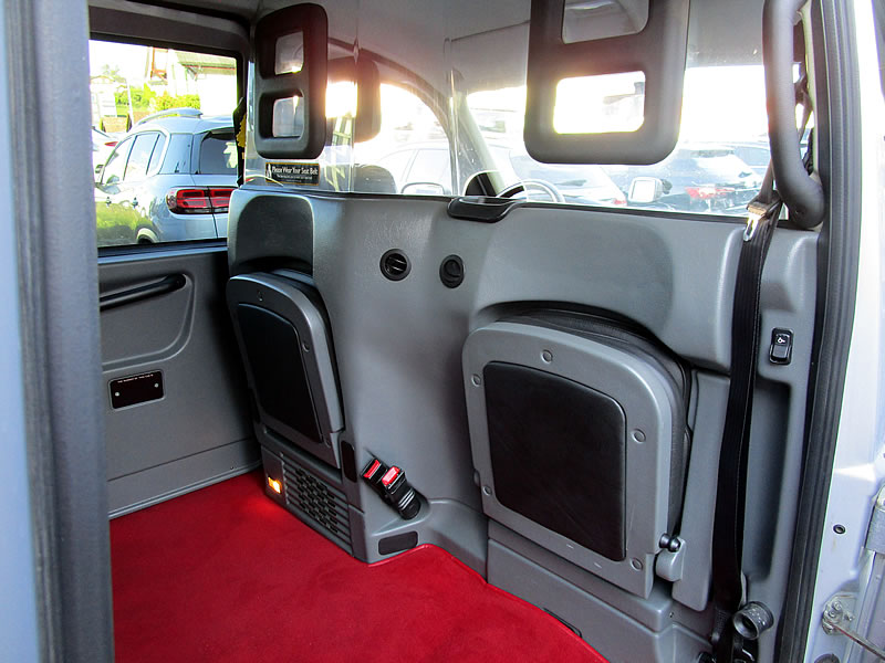 LTI Taxi (TX4)-image-19