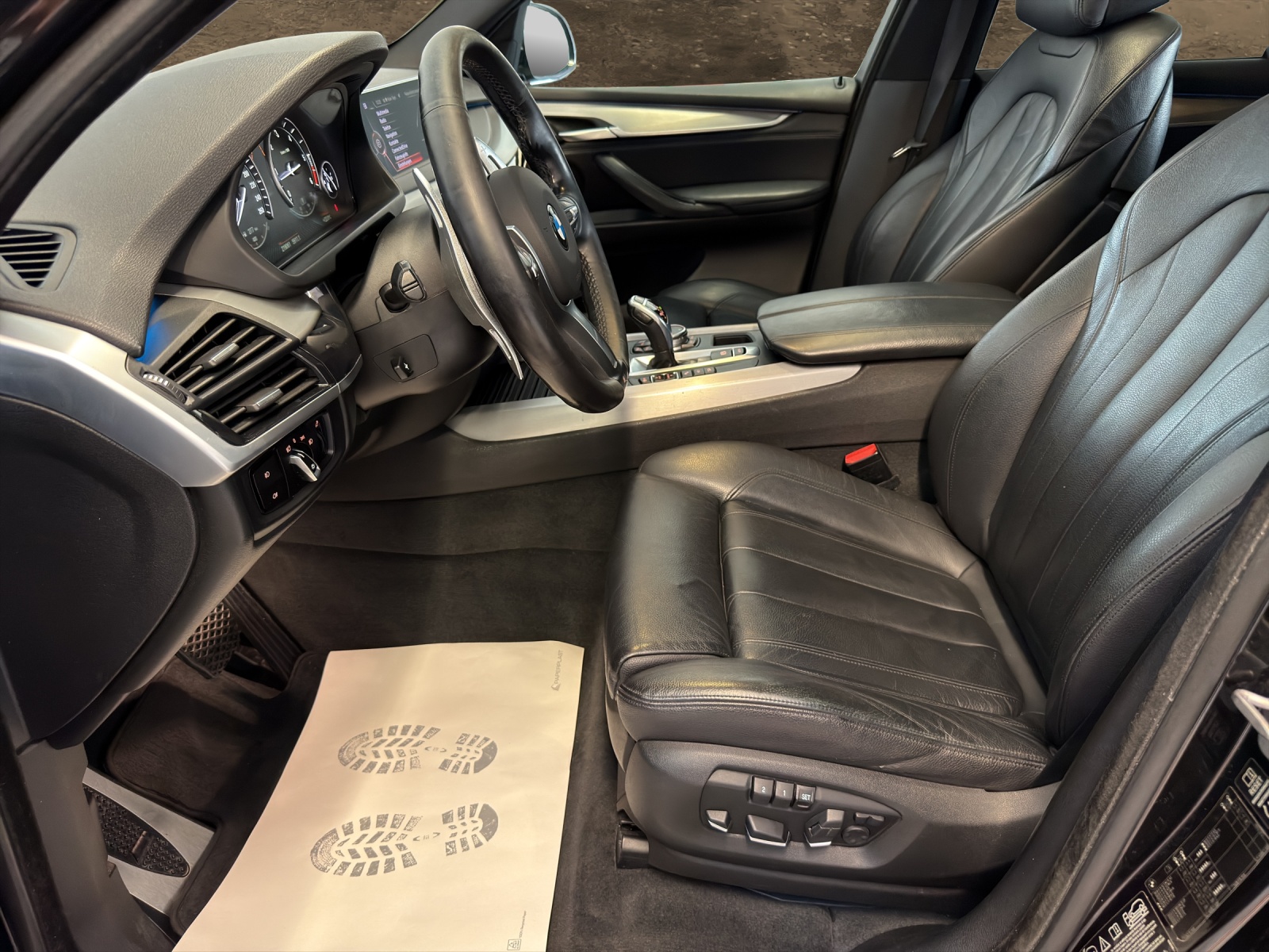 BMW X5 xDrive 30d Steptronic-image-8