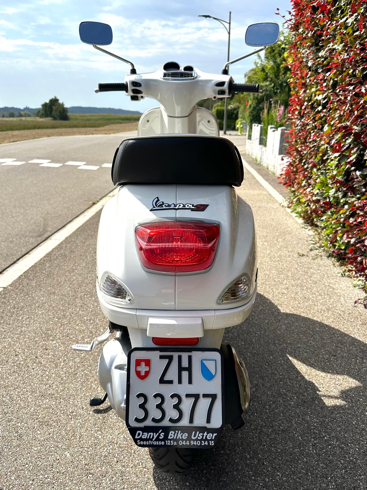 PIAGGIO Vespa 125 LXS-image-5