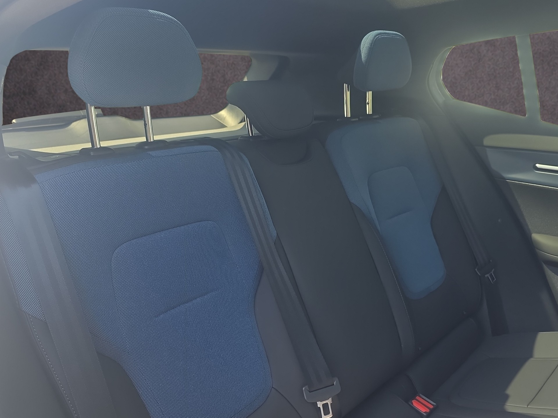 VOLVO EX30 E60 Twin Ultra Performance AWD-image-16