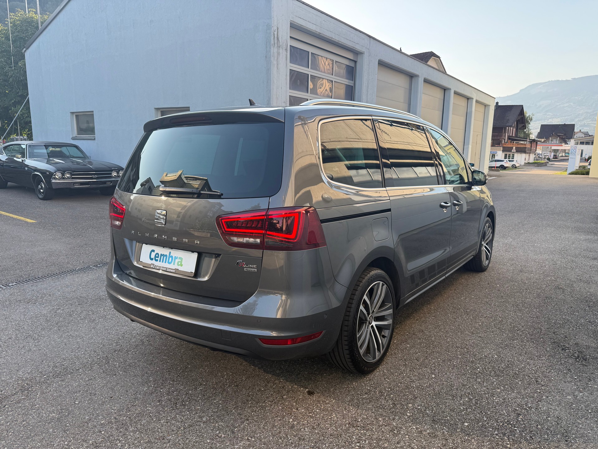 SEAT Alhambra 2.0 TDI FR Line 4Drive-showroom-element-3
