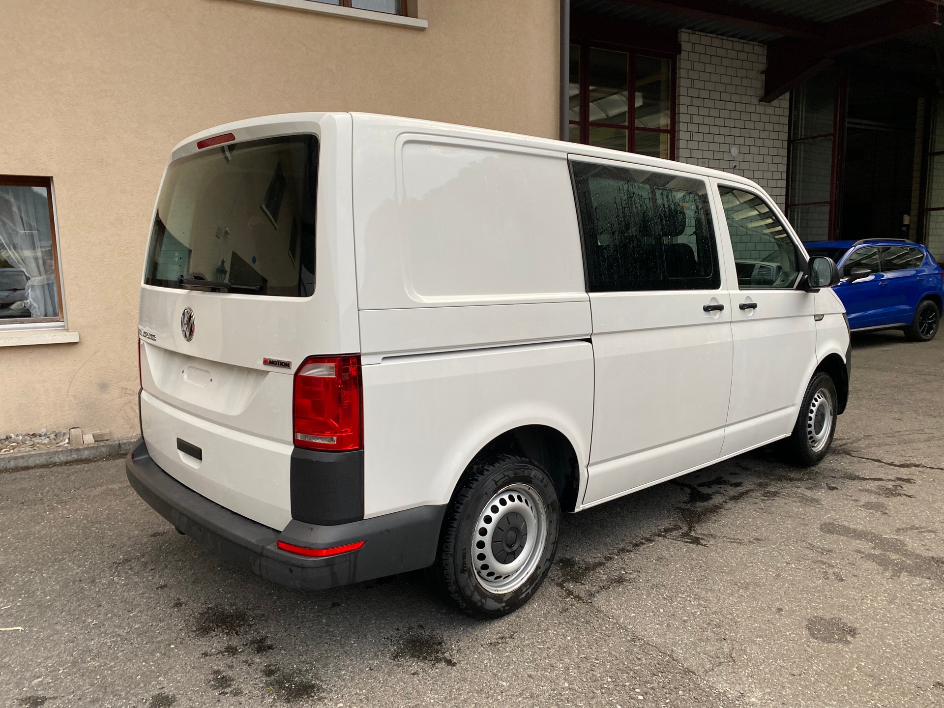 VW T6 2.0 TDI 4Motion DSG-image-11