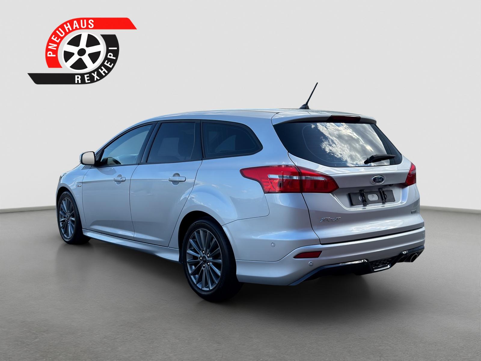 FORD Focus 1.5 SCTi ST Line Automatic-showroom-element-3