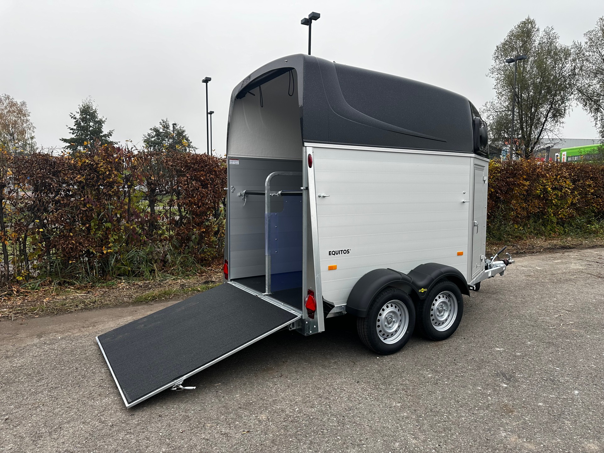 HUMBAUR Equitos Alu 2400-image-14