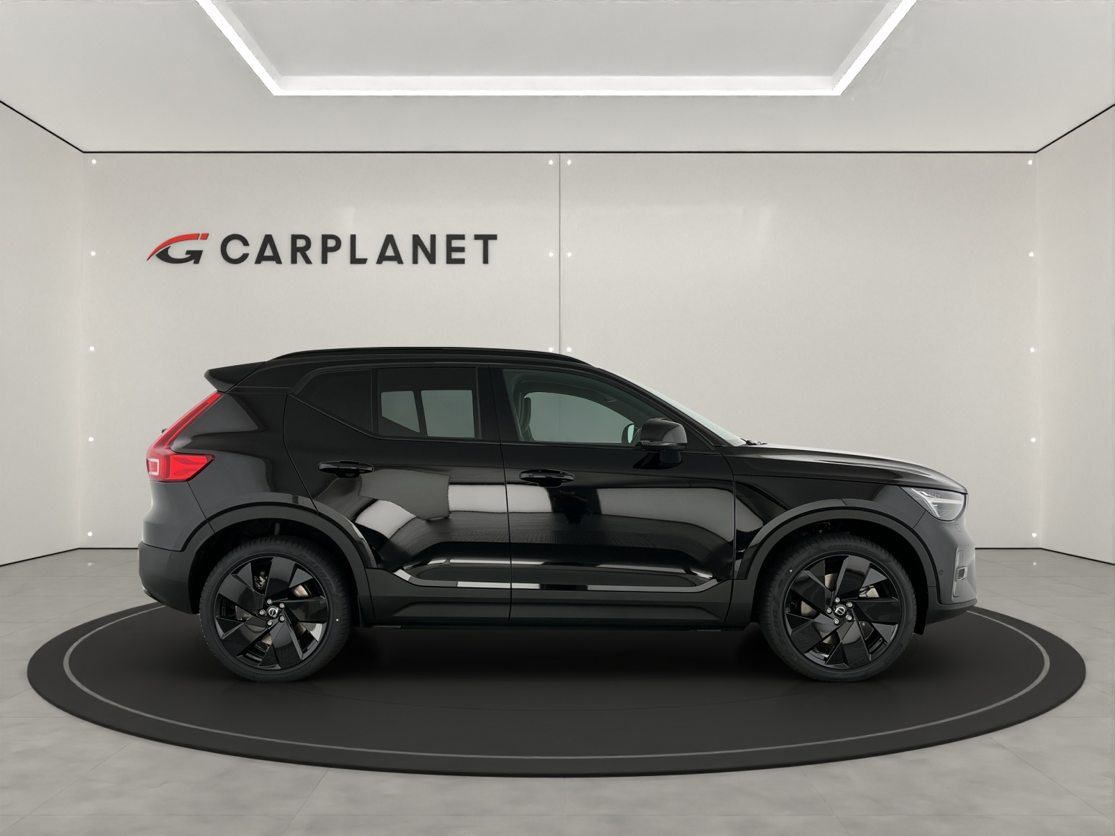 VOLVO EX40 Twin Black Edition AWD-showroom-element-1