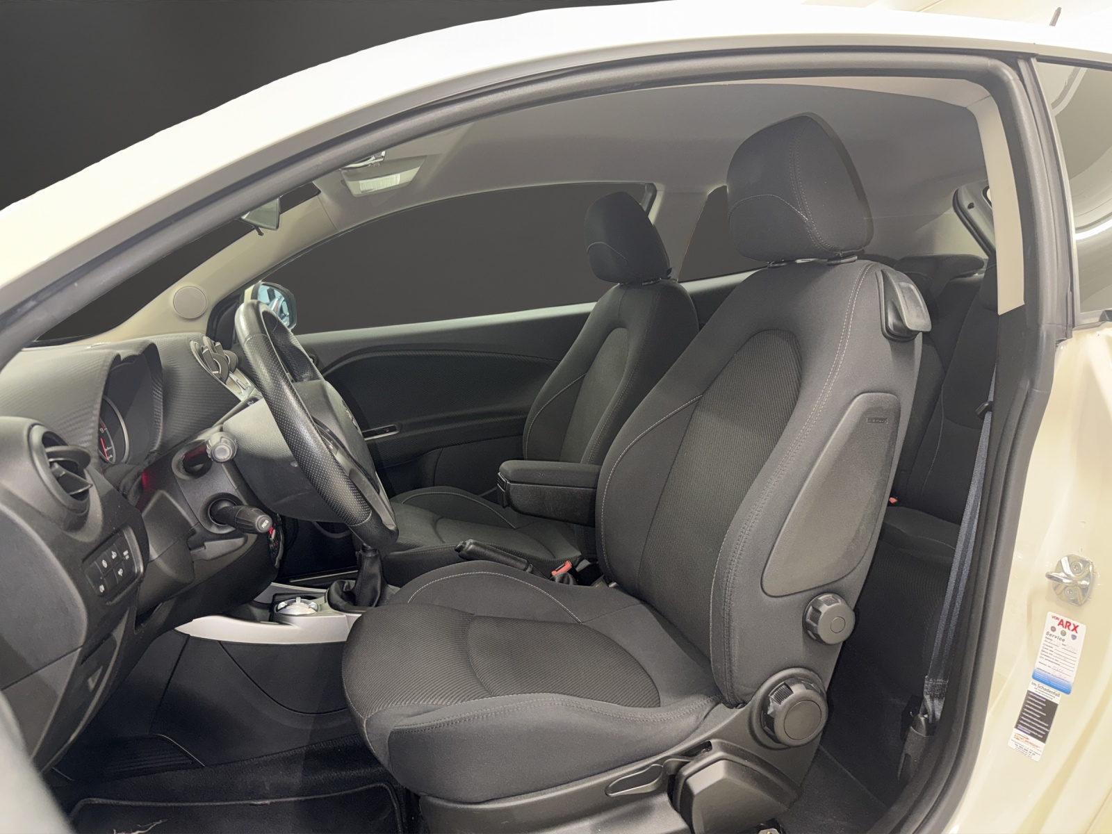 ALFA ROMEO MiTo 1.4 Distinctive-image-6