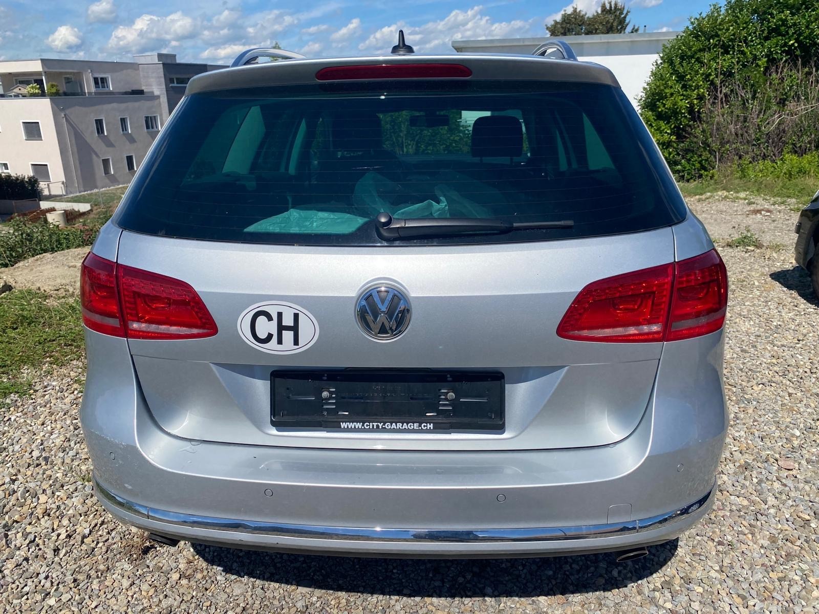 VW Passat Variant 2.0 TDI BMT Highline 4MDSG-image-7
